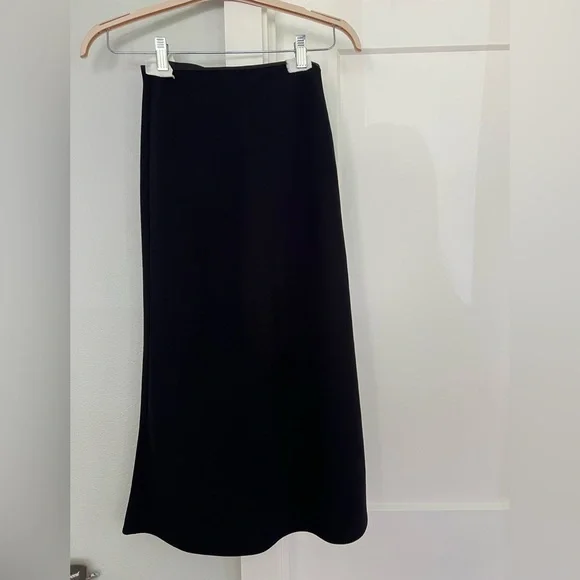 Aritzia | Wilfred Devotion Skirt, 00, S/XS, Black - Picture 5 of 7